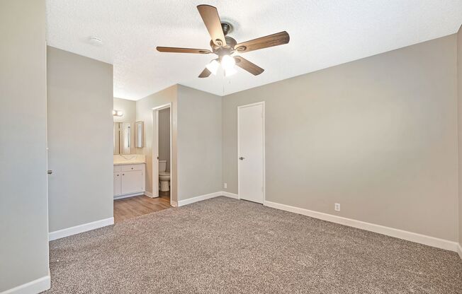 2 beds, 2 baths, 950 sqft, $1,600, Unit 85