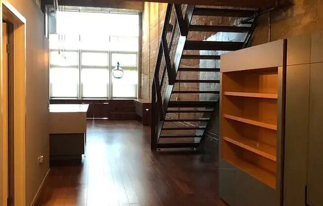 Studio, 2 baths, 2,510 sqft, $4,500, Unit 147