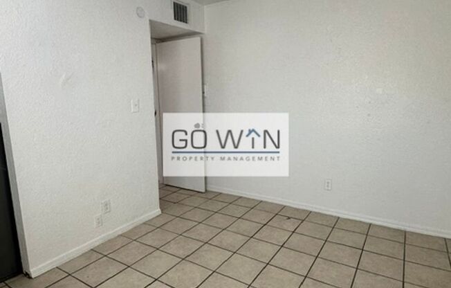 2 beds, 1 bath, 750 sqft, $1,199, Unit 2