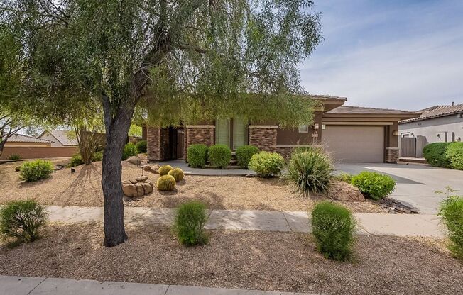 Coming Soon!! Gorgeous 3 bed, 2.5 bath with pool and views in Sonoran Foothills!