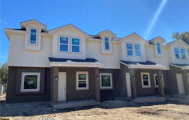 529 LONE SHADOW DR