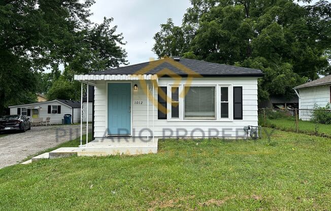 1012-1014 S Worth Ave