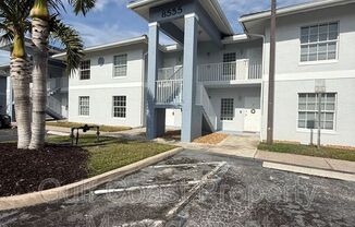 8555 BERNWOOD CV LOOP