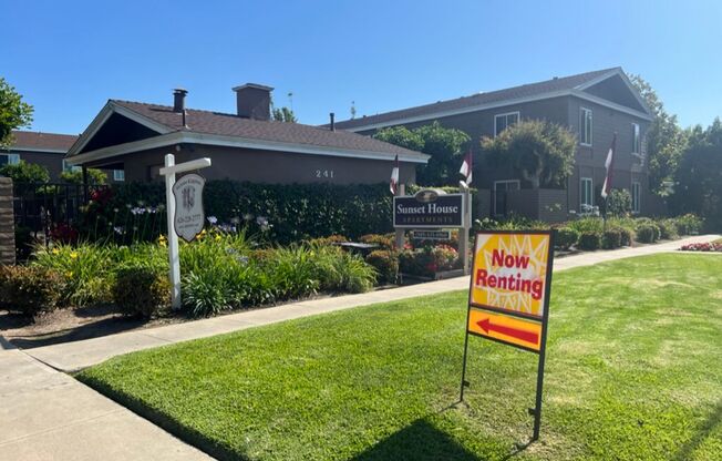 Welcome to Wilson - 241, your new home in sunny Costa Mesa, California.