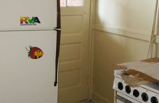 1 bed, 1 bath, $1,295, Unit Apt. 10