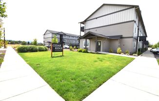 2 beds, 1 bath, 1,062 sqft, $1,500, Unit B209