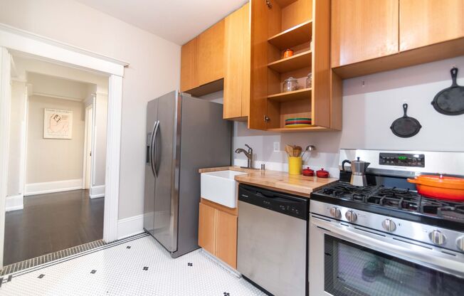 1 bed, 1 bath, 500 sqft, $1,650