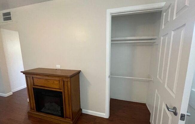 Hartford Apartments
