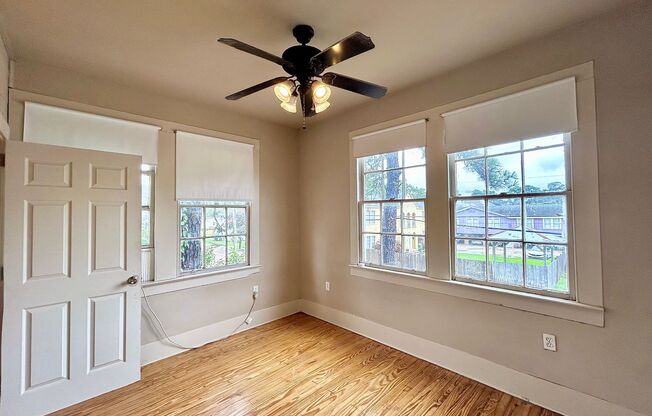 149 E. State Street - CONSIGNMENT