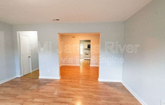 3403 CHALFONT DR