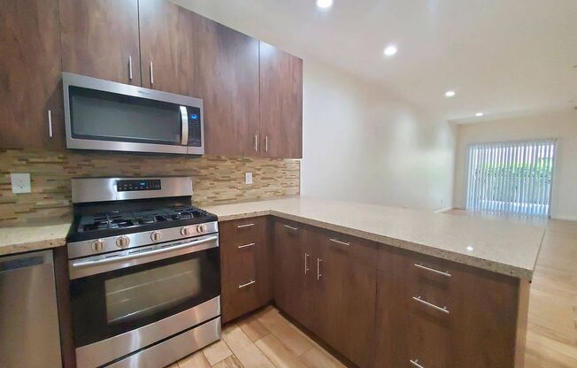 Laurel Street Apts