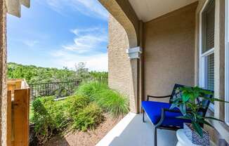 Spacious Patio With Sitting Arrangements at Berkshire Lakeway, Lakeway, Texas