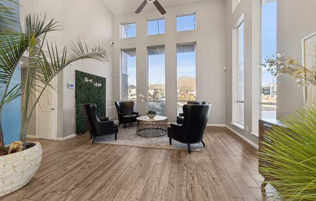 Welcome to Oasis Apartment Homes!