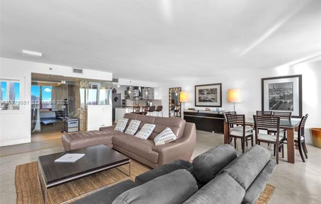 1717 N Bayshore Dr # A-2654, Miami, FL 33132