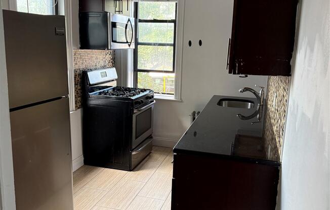 2620 DITMARS BLVD