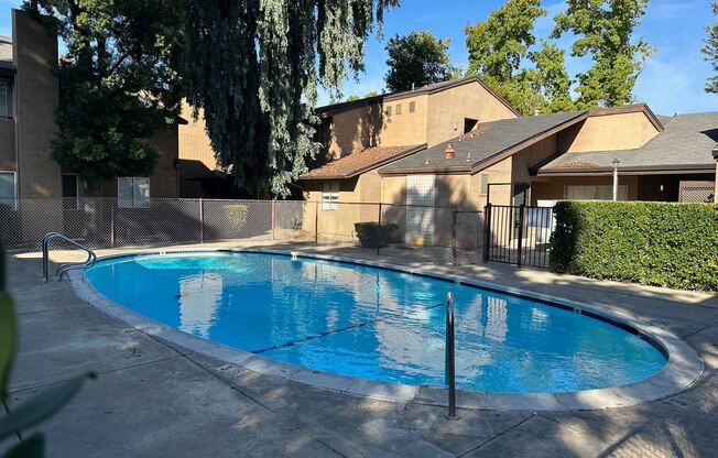 4332 Pacific Ave #37
