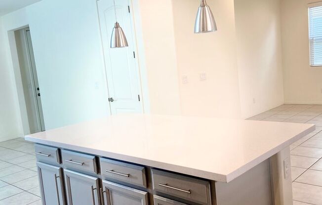 HENDERSON PROPERTY IN CADENCE WITH HARDWOOD FLOORS AND UPGRADES