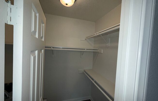 2 beds, 2 baths, 850 sqft, $2,845, Unit 823-02