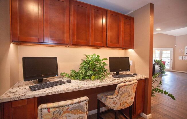 2 beds, 2 baths, 934 sqft, $1,359, Unit 216