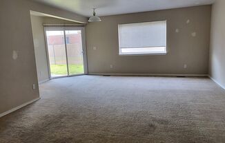 2 beds, 1.5 baths, $1,550