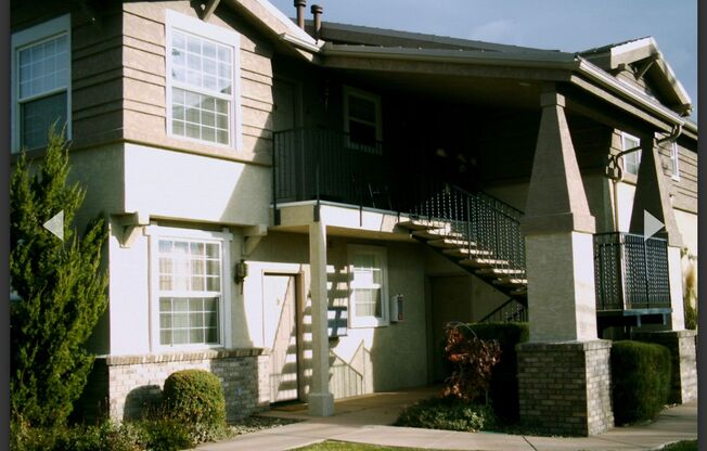 Watt Street 1058