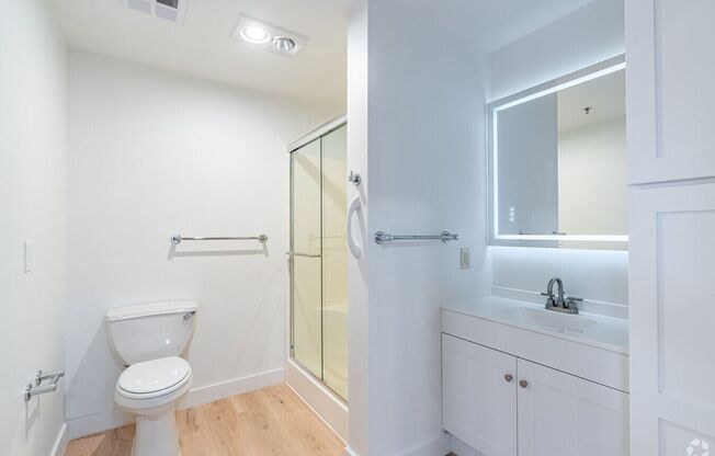 2 beds, 1 bath, 911 sqft, $1,849, Unit 126-218