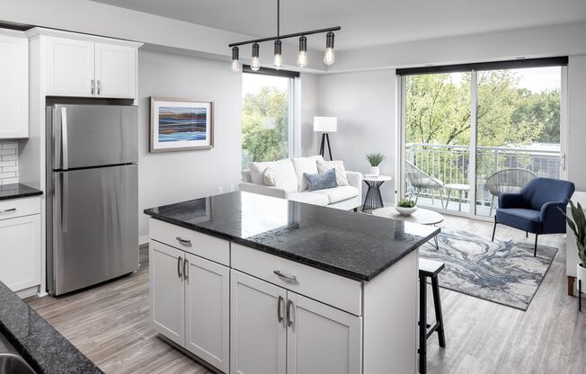 1 bed, 1 bath, 682 sqft, $1,645, Unit 411