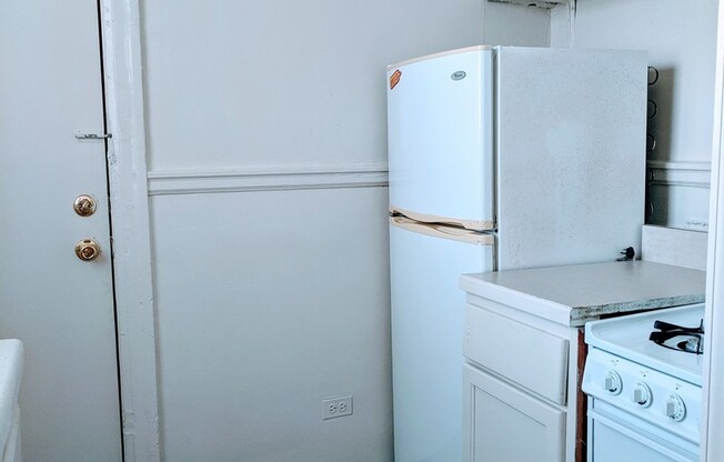 1 bed, 1 bath, $1,195, Unit Apt. 07