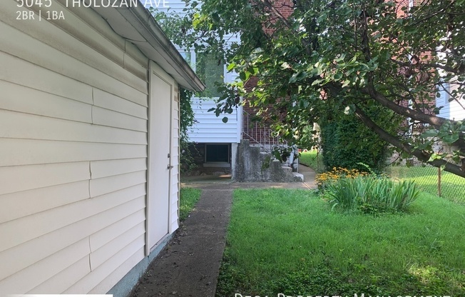 2 beds, 1 bath, 1,200 sqft, $1,350