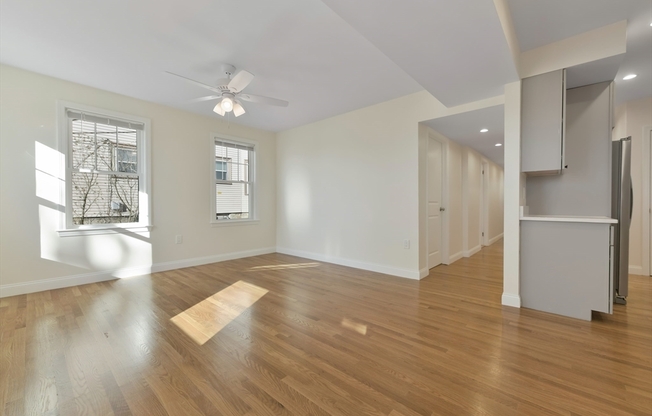 48 MANTHORNE RD