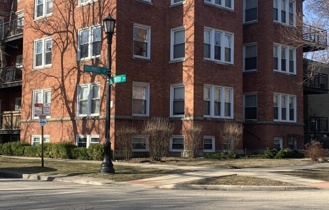 802 Brummel St.