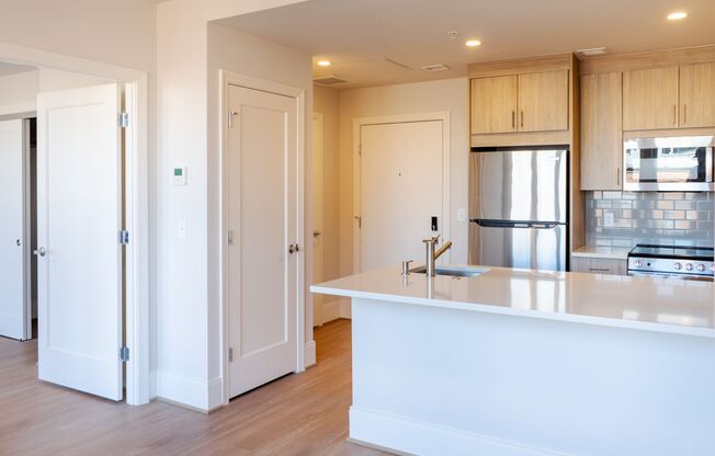 1 bed, 1 bath, $5,000, Unit 504