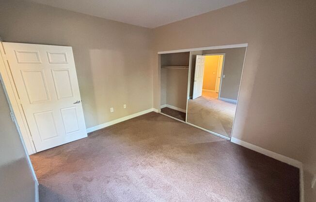 2 beds, 2 baths, $1,495, Unit #2040