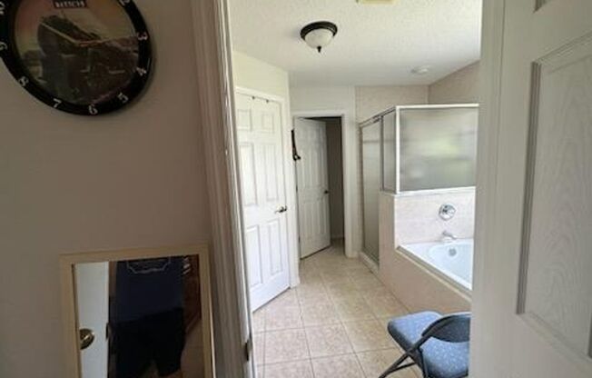 3 beds, 2 baths, $2,100