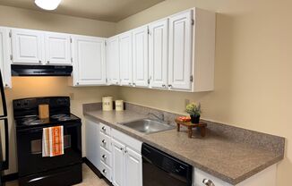 2 Bedroom Townhouse in Milwaukie