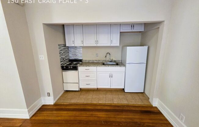 130 E. Craig Place 1-4