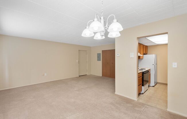 1 bed, 1 bath, 750 sqft, $1,099, Unit 110 C