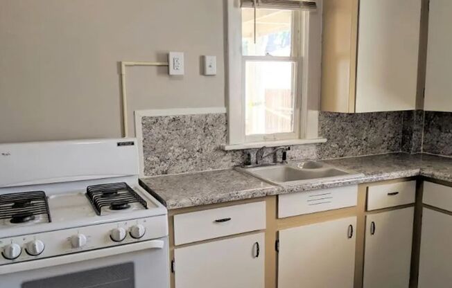 MET - 2727 N 65th St