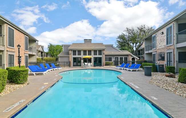 the enclave at homecoming terra vista swimming pool