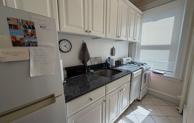 1 bed, 1 bath, 500 sqft, $2,500, Unit 22