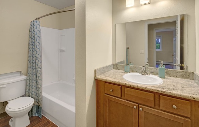 Hillside Chalet Bathroom