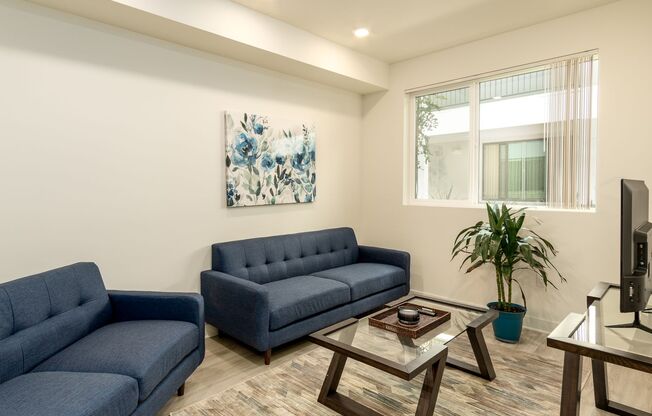 1 bed, 1 bath, 590 sqft, $2,245, Unit 317