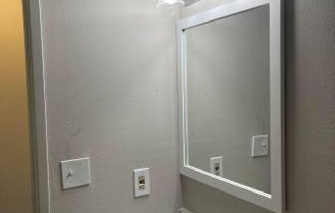 1 bed, 1 bath, 525 sqft, $1,250, Unit 85