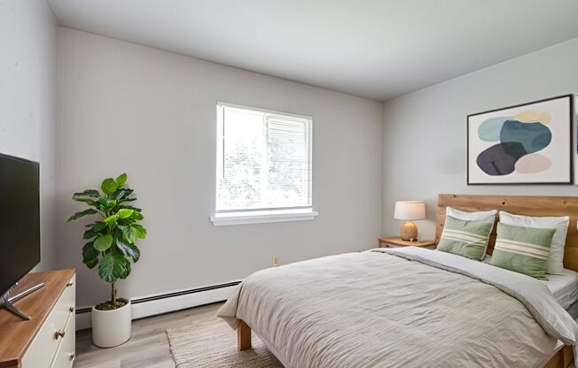 2 beds, 1 bath, 825 sqft, $899, Unit 1750 - 5