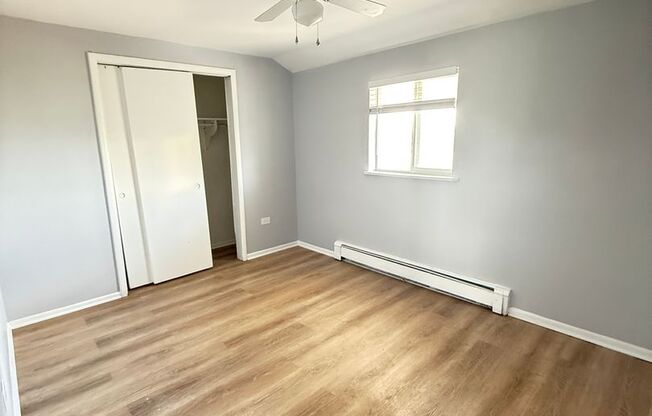 2 beds, 1 bath, 750 sqft, $1,245