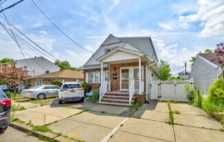 88 RIVERVIEW RD