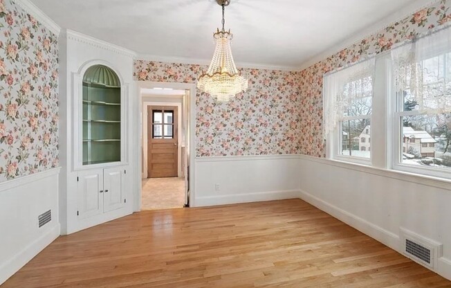 15 ROUNDWOOD