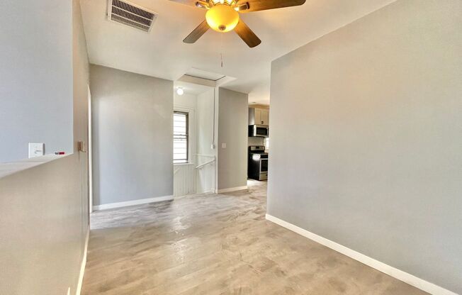 1833 W 21st street