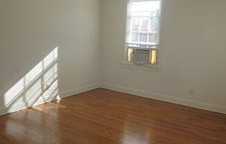 2 beds, 1 bath, 755 sqft, $1,895, Unit 426 #2