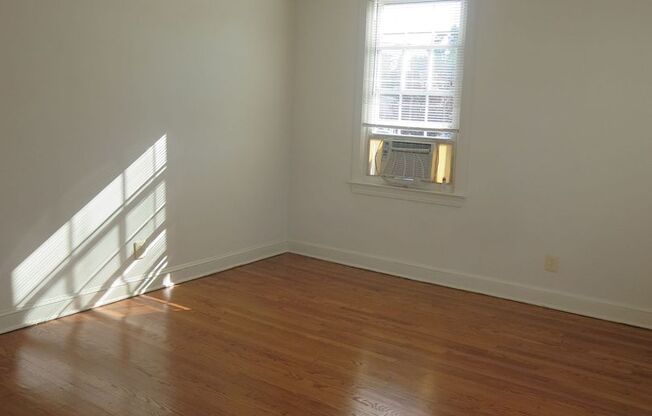 2 beds, 1 bath, 755 sqft, $1,895, Unit 426 #2
